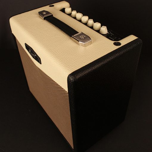 Cort Co-CM15R-BK Gitár erősítő