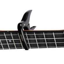 Ortega OCAPOUKE-SBK kápó fekete színű ukulele